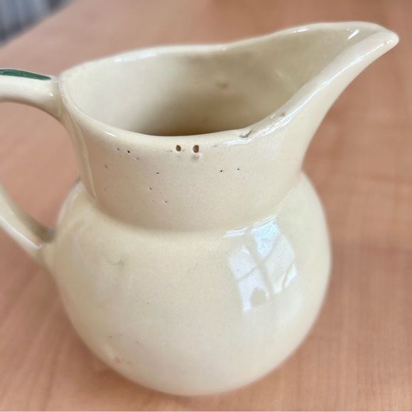 Vintage watt pottery Drink pitcher Apple and leaves #62 creamer - Picture 4 of 10